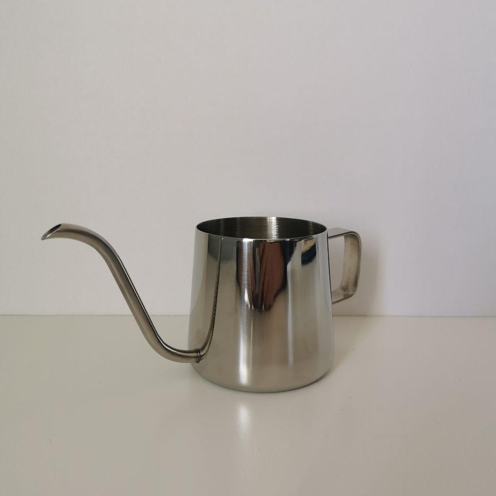 Small stainlesssteel kettle for hand brewed coffee
